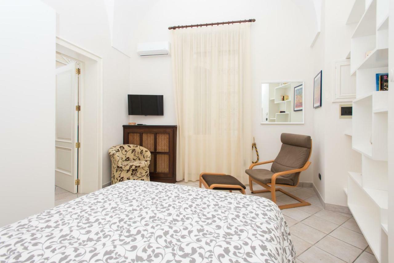 Apartment Il Garbino And *